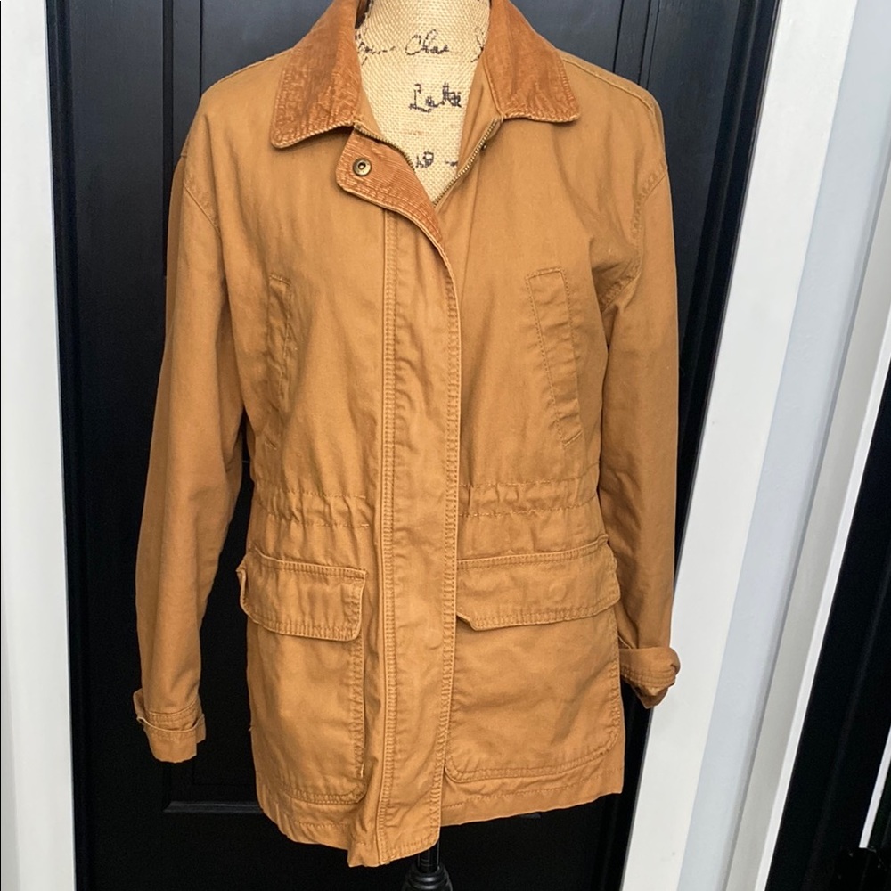 Women's Tan Jacket